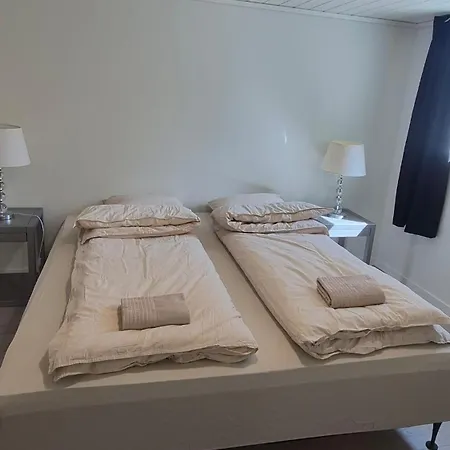 Apartamento Eg Apartment, Walk To Hospital &