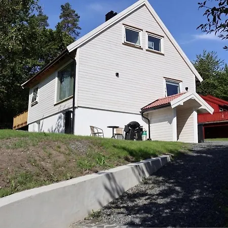 Eg Apartment, Walk To Hospital & Apartmán Kristiansand