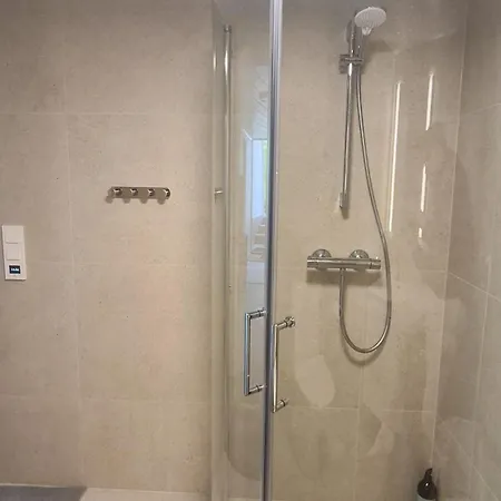 Eg Apartment, Walk To Hospital & Apartmán