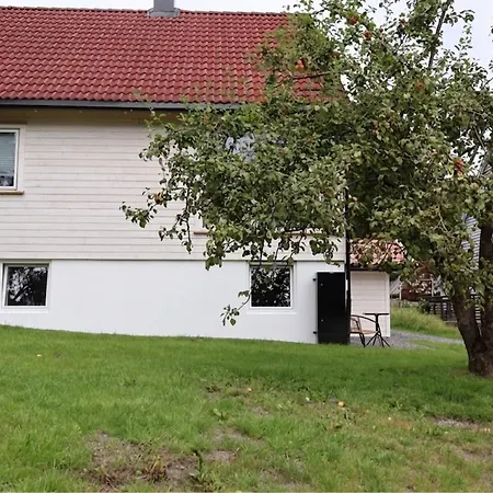 Eg Apartment, Walk To Hospital & Apartmán Kristiansand